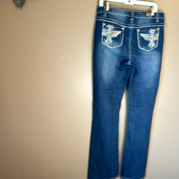 3/$25 Earl Jeans Low Rise Boot Cut Rhinestone Embellished Womens Jeans. Size 10 - Picture 2 of 14